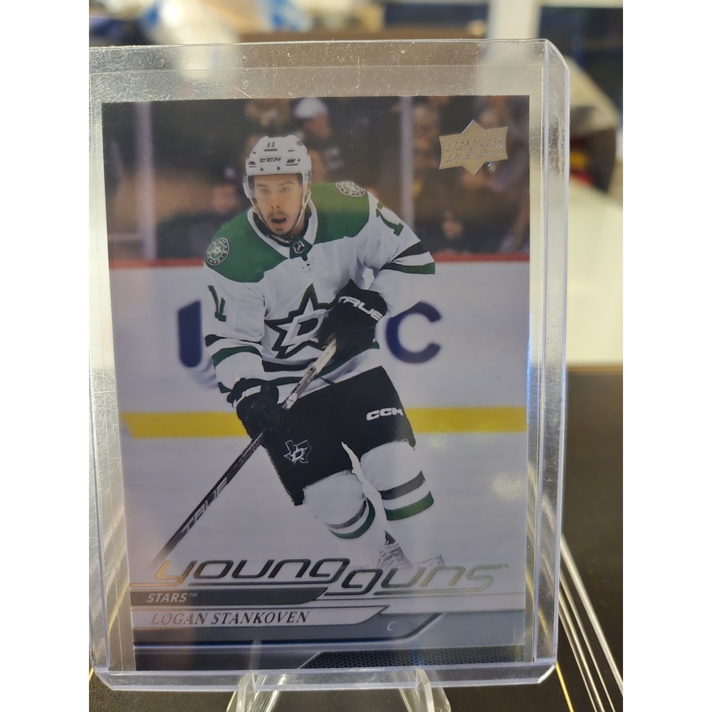 Logan Stankoven RC Lot Young Guns + The Cup Relics Jersey + Amethyst /300